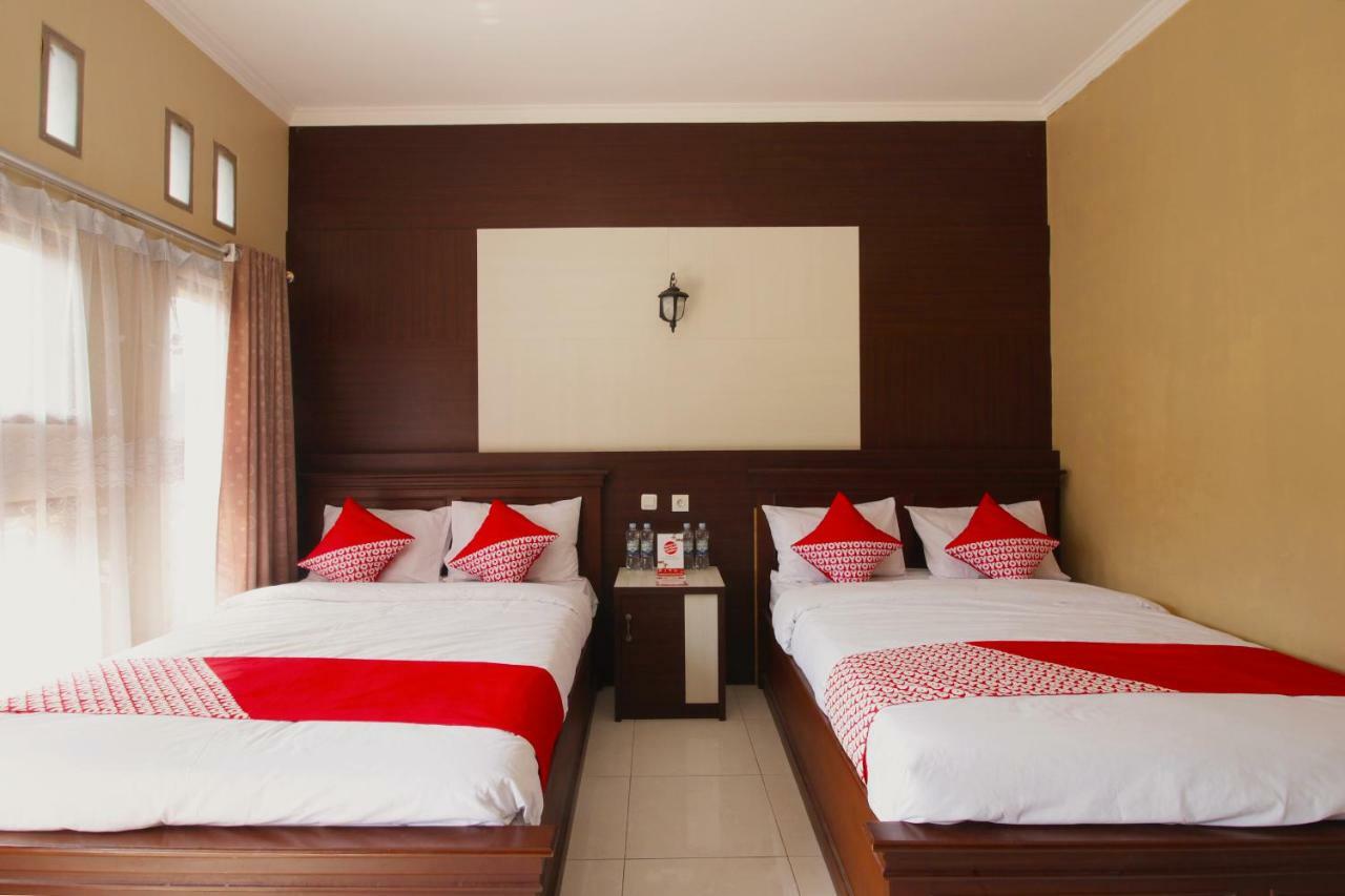 Oyo 820 Abad Baru Hotel Pangandaran Dış mekan fotoğraf