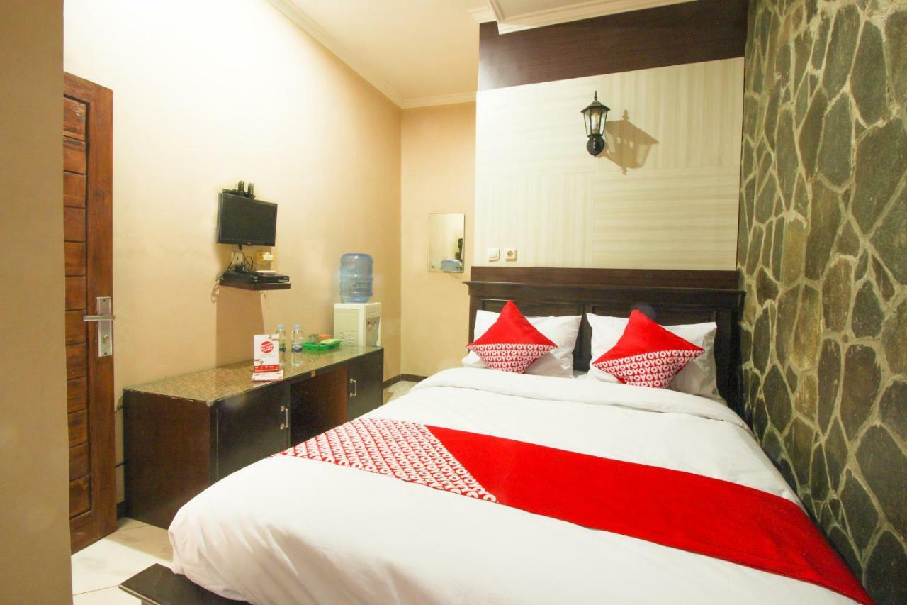 Oyo 820 Abad Baru Hotel Pangandaran Dış mekan fotoğraf