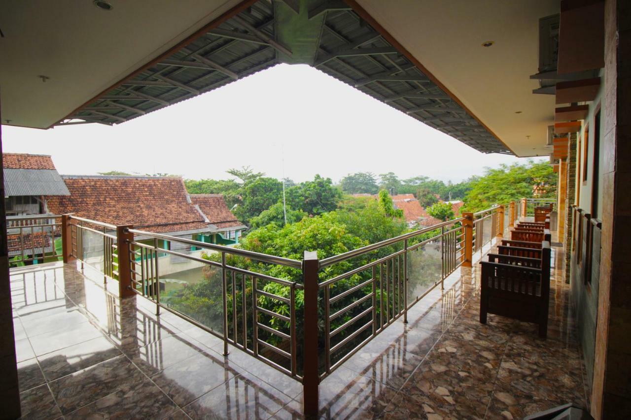 Oyo 820 Abad Baru Hotel Pangandaran Dış mekan fotoğraf